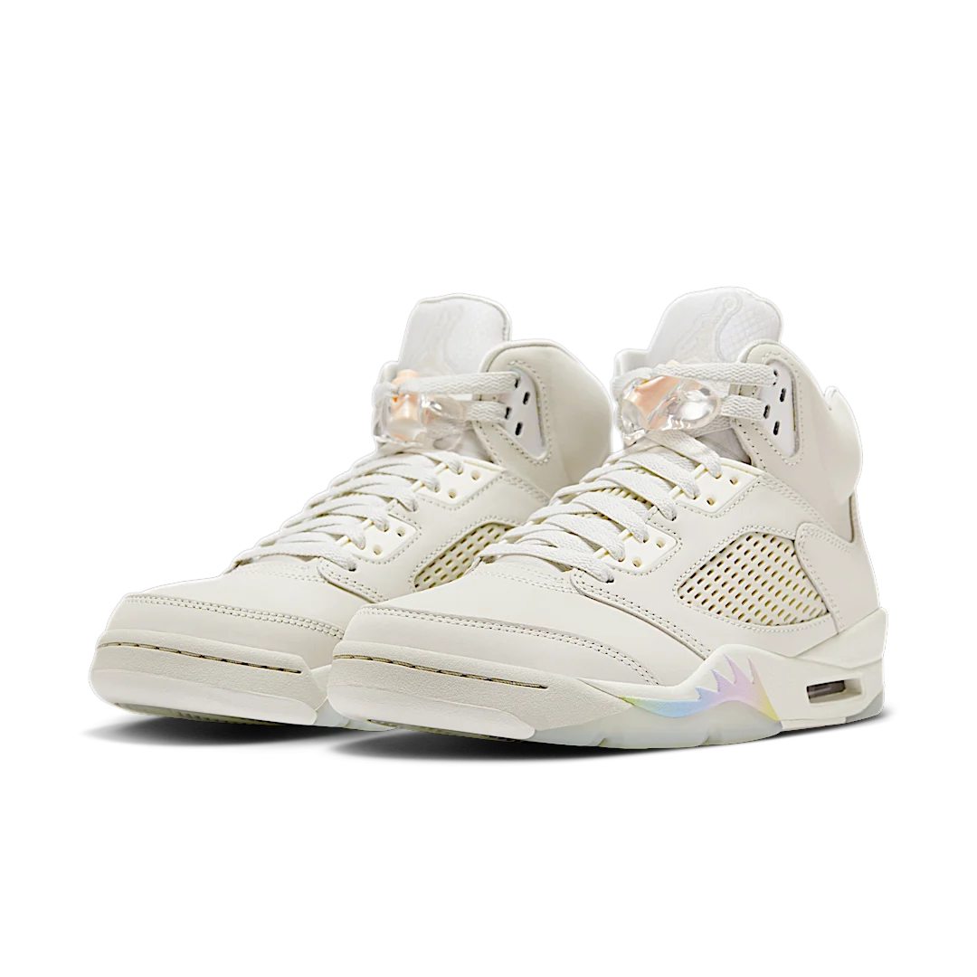 Air Jordan 5 Retro Year of the Snake, Light Bone/Black/Sail/Barely Green (HF3183-001)