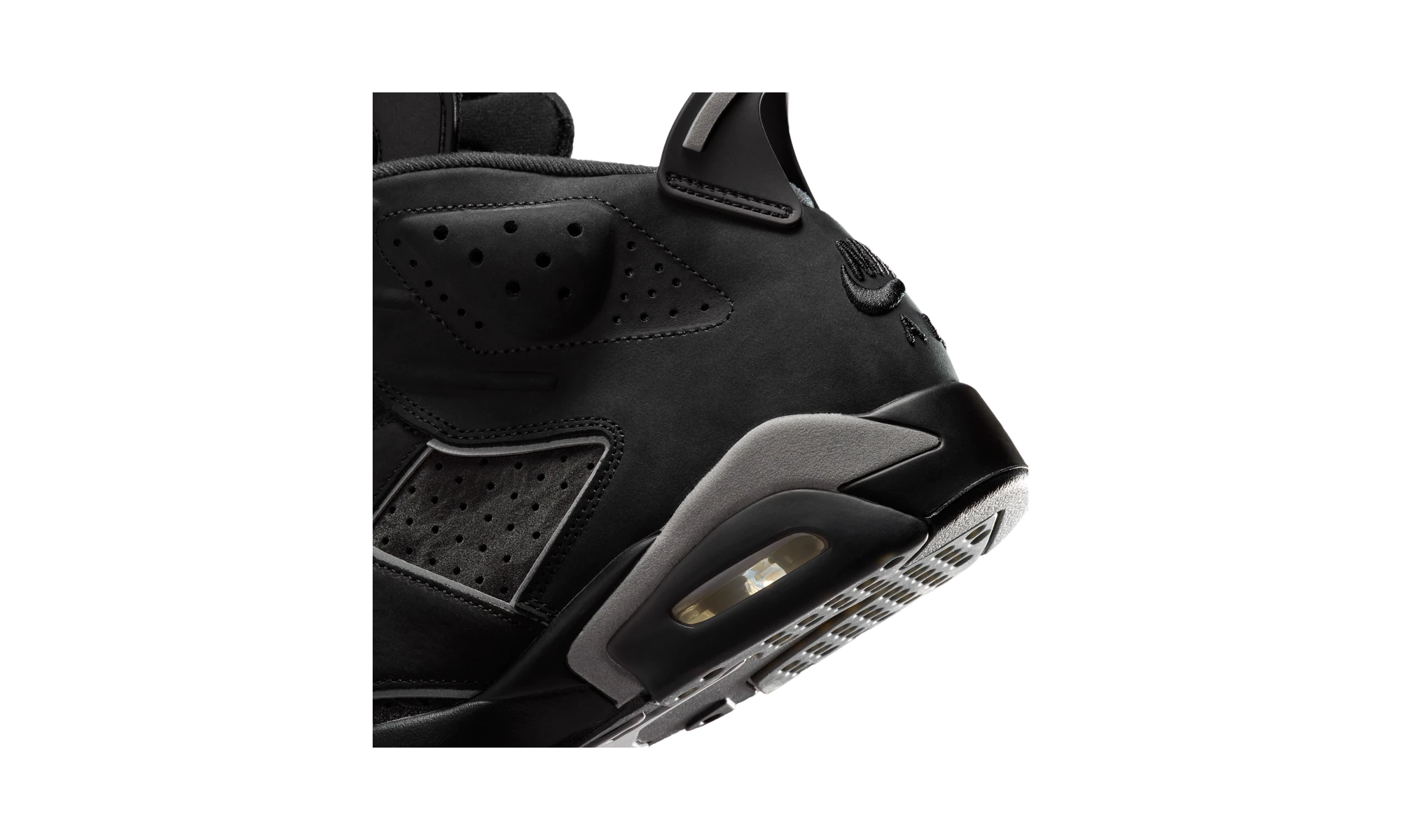 Air Jordan 6 Retro Cap and Gown