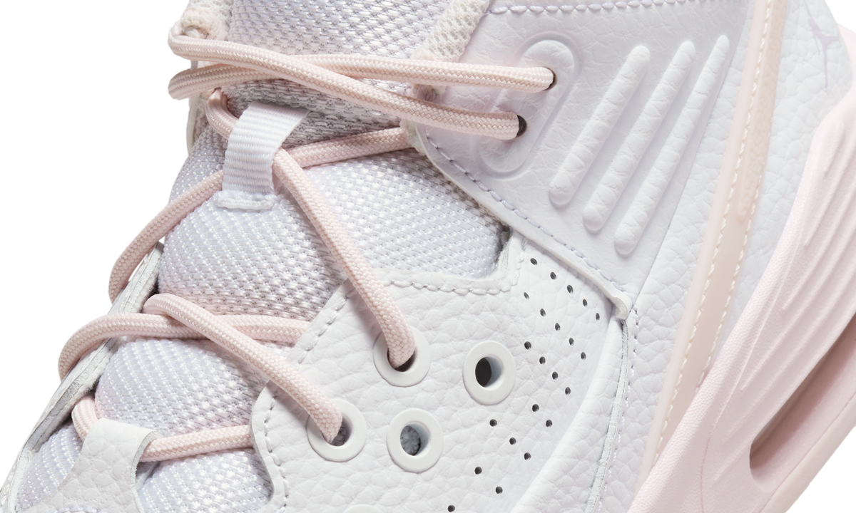 Air Jordan Max Aura 5 White Violet Frost Pink Wash