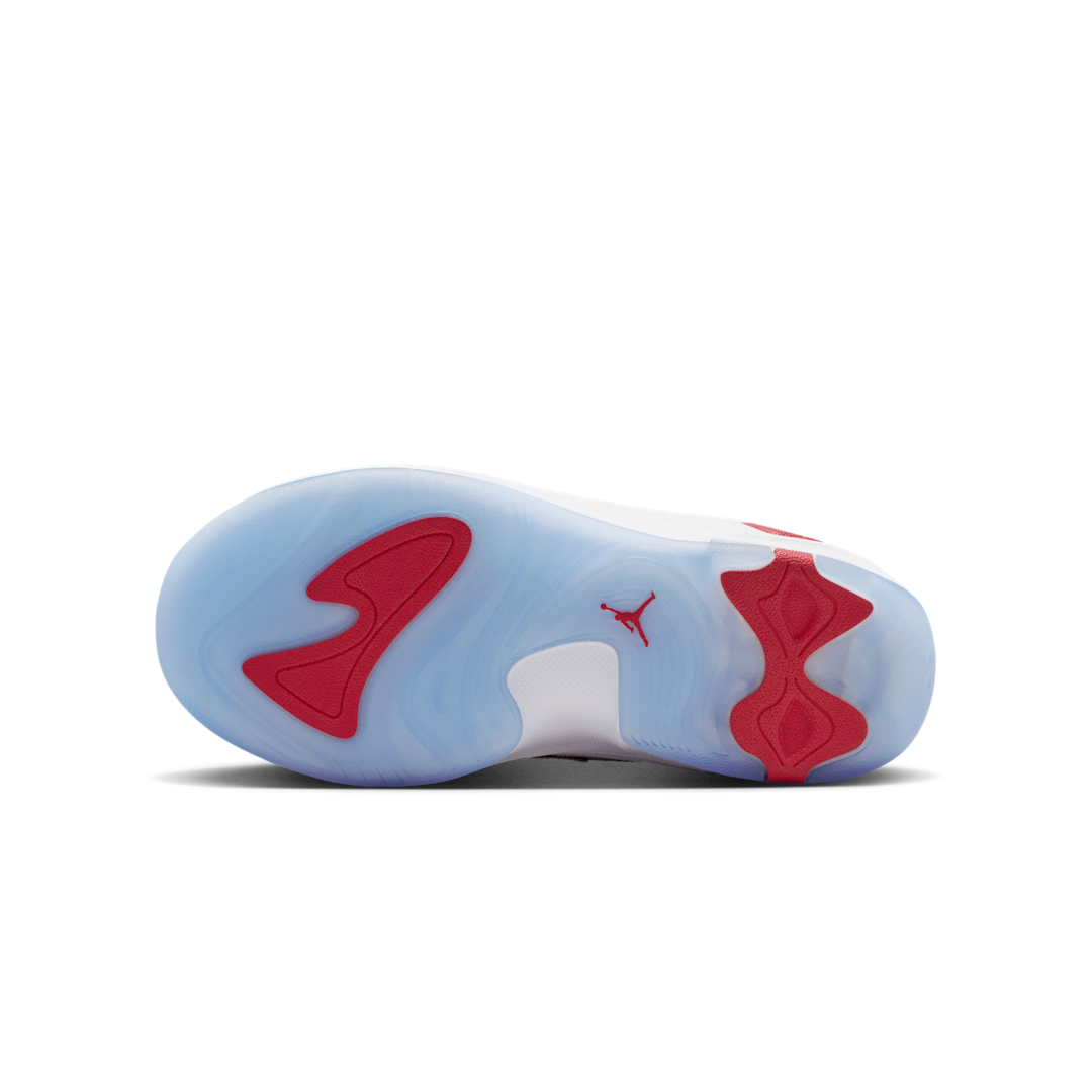 Air Jordan Max Aura 7 White Gym Red Black, White/Gym Red/Black/White (HQ2089-106)