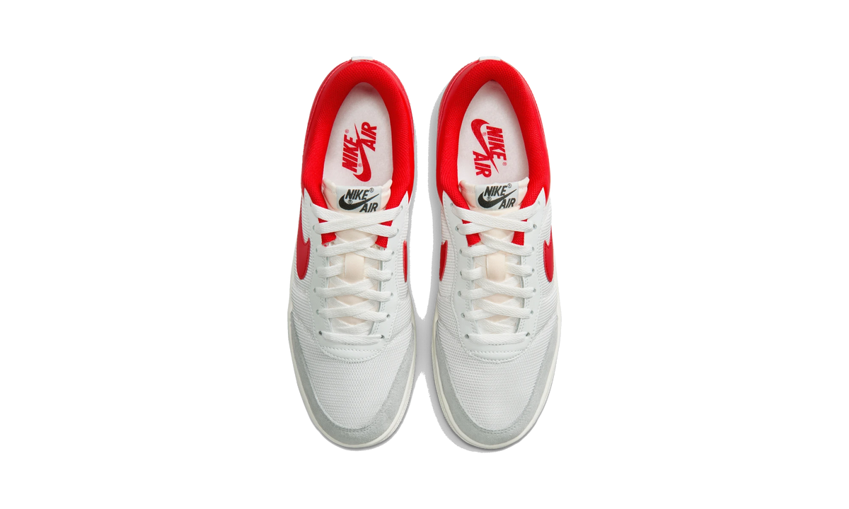 Air Jordan Skyline Low Summit White University Red Smoke Grey