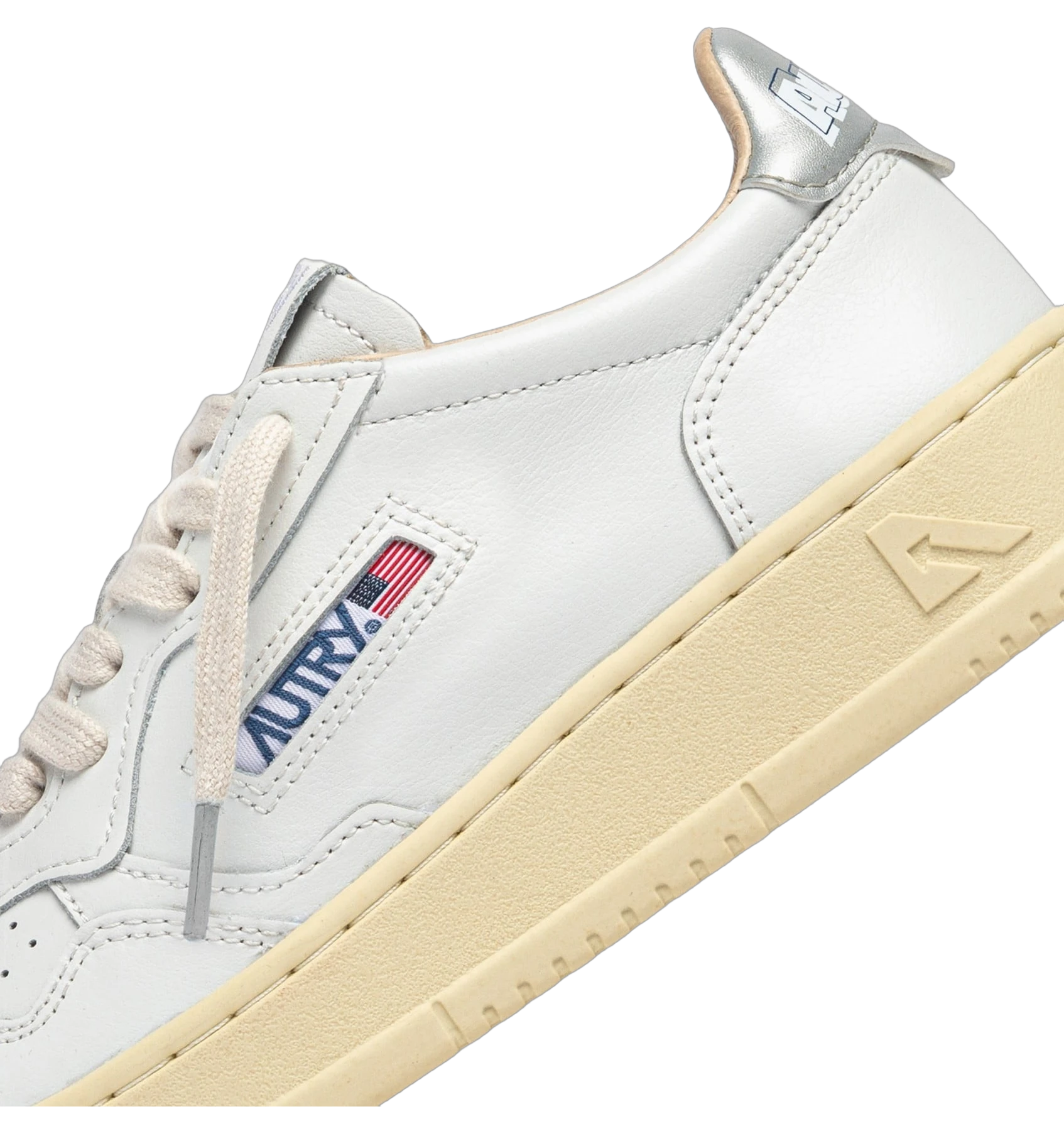 Autry Medalist Low White Silver