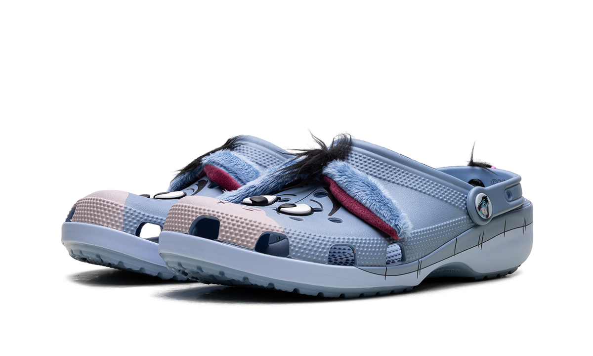 Crocs Classic Clog Disney Winnie the Pooh Eeyore