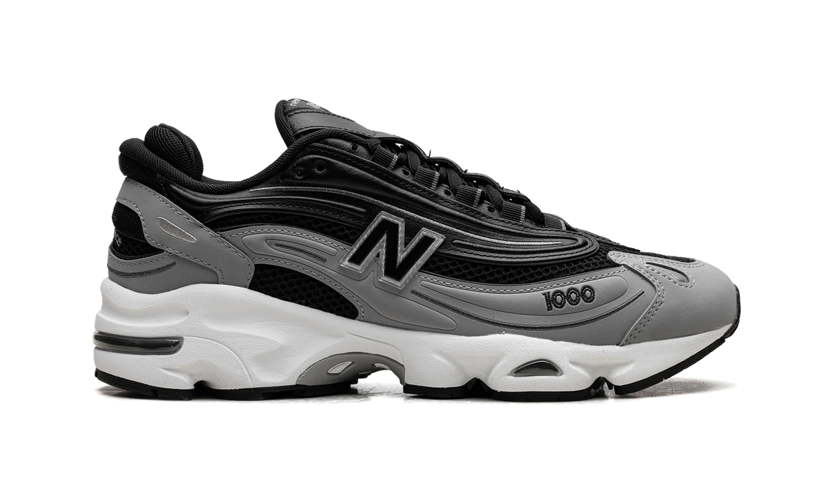 New Balance 1000 Black Grey