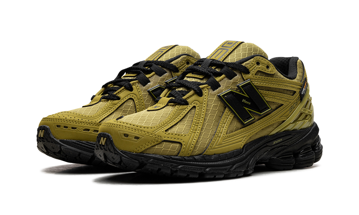 New Balance 1906R Cordura Marshland Black