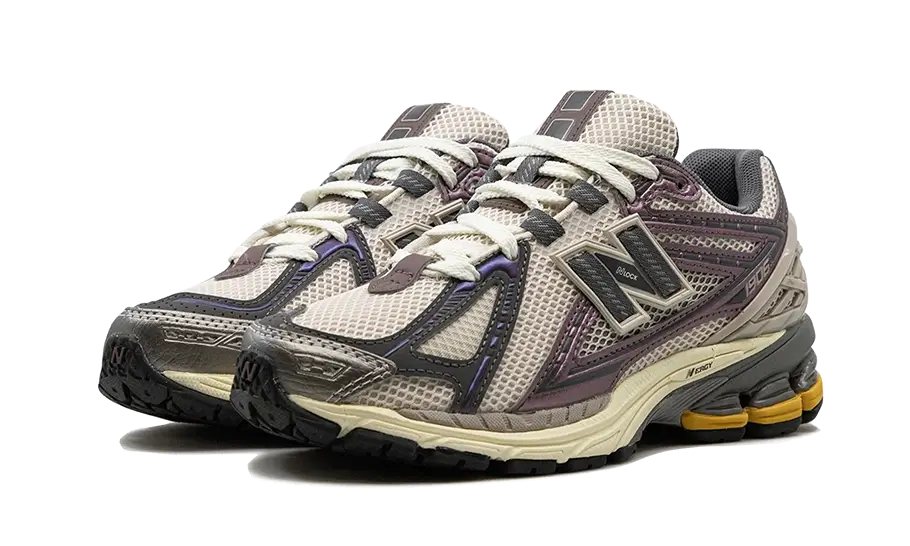 New Balance 1906R Licorice, Licorice/Moonbeam/Castlerock (M1906RRA)