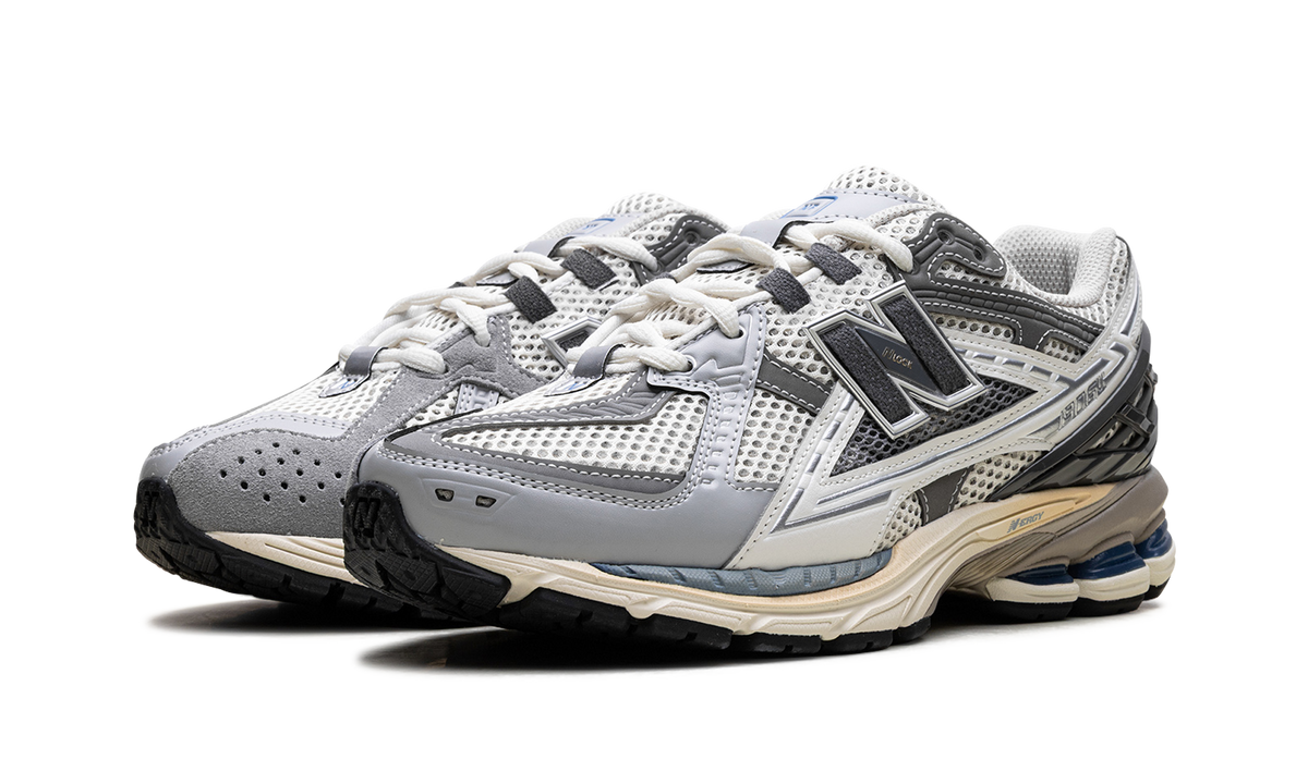 New Balance 1906U Raincloud Magnet