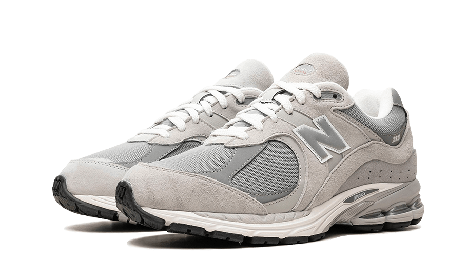 New Balance 2002R Gore-Tex Concrete, Concrete/Harbor Grey/Slate Grey (M2002RXJ)