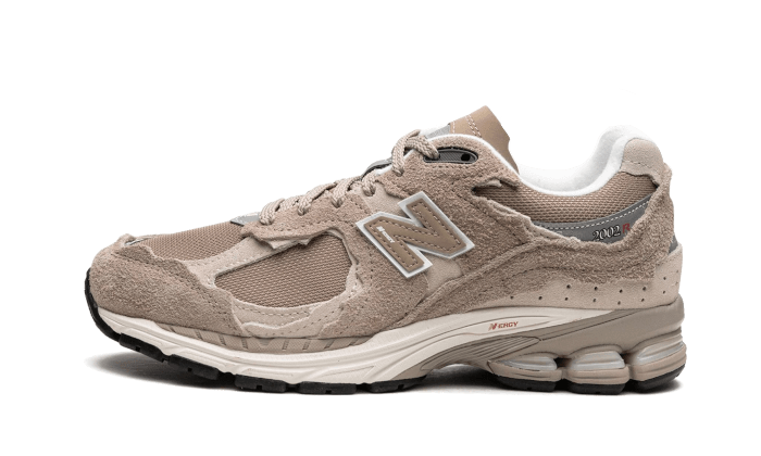 New Balance 2002R Protection Pack Driftwood, Driftwood (M2002RDL)