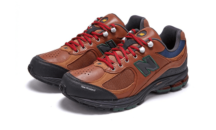 New Balance 2002R Wonderland Park Brown, Brown/Team Red/Navy/Black (M2002RWM)