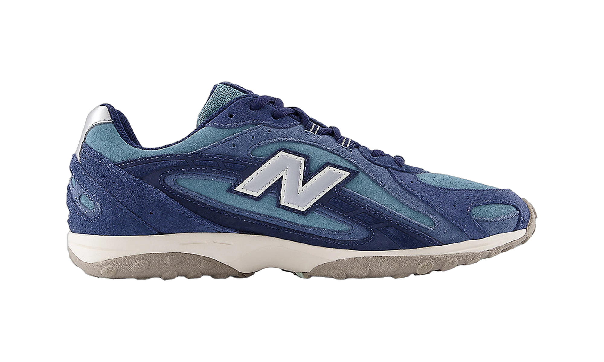 New Balance 204L Navy Salt Watre