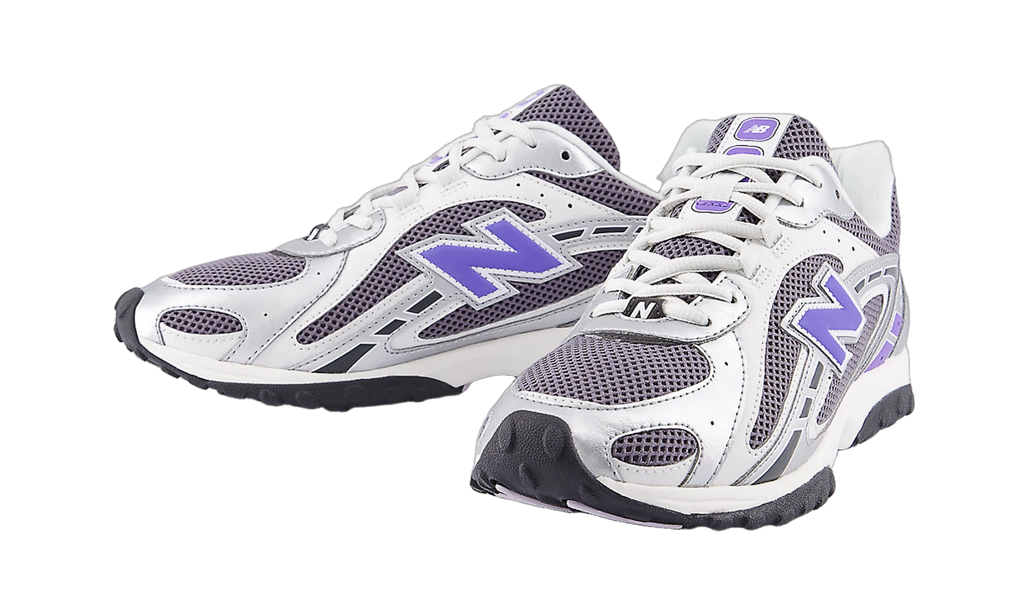New Balance 204L Silver Metallic
