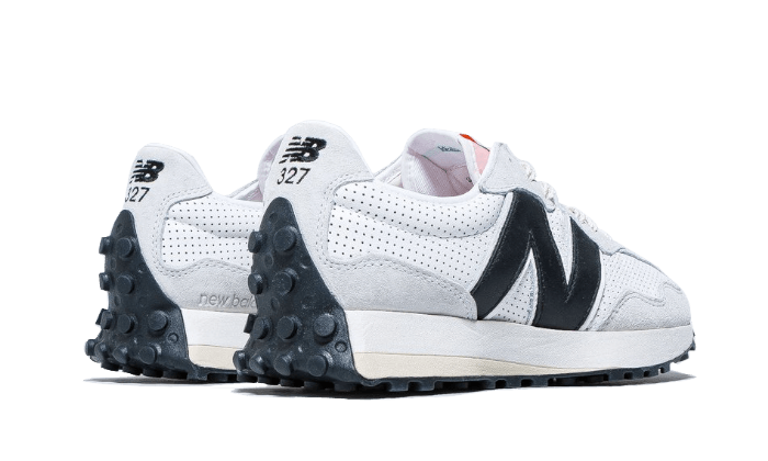 New Balance 327 Casablanca Black Pink