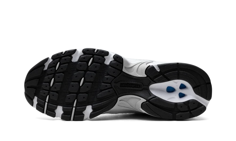 New Balance 530 Munsell White, Munsell White/Silver Metallic (MR530EMA)