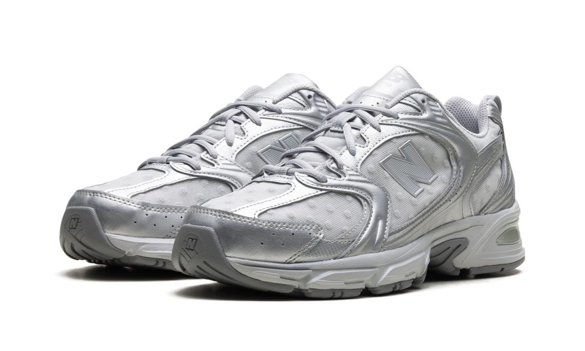New Balance 530 Silver Metallic Raincloud Polka Dots