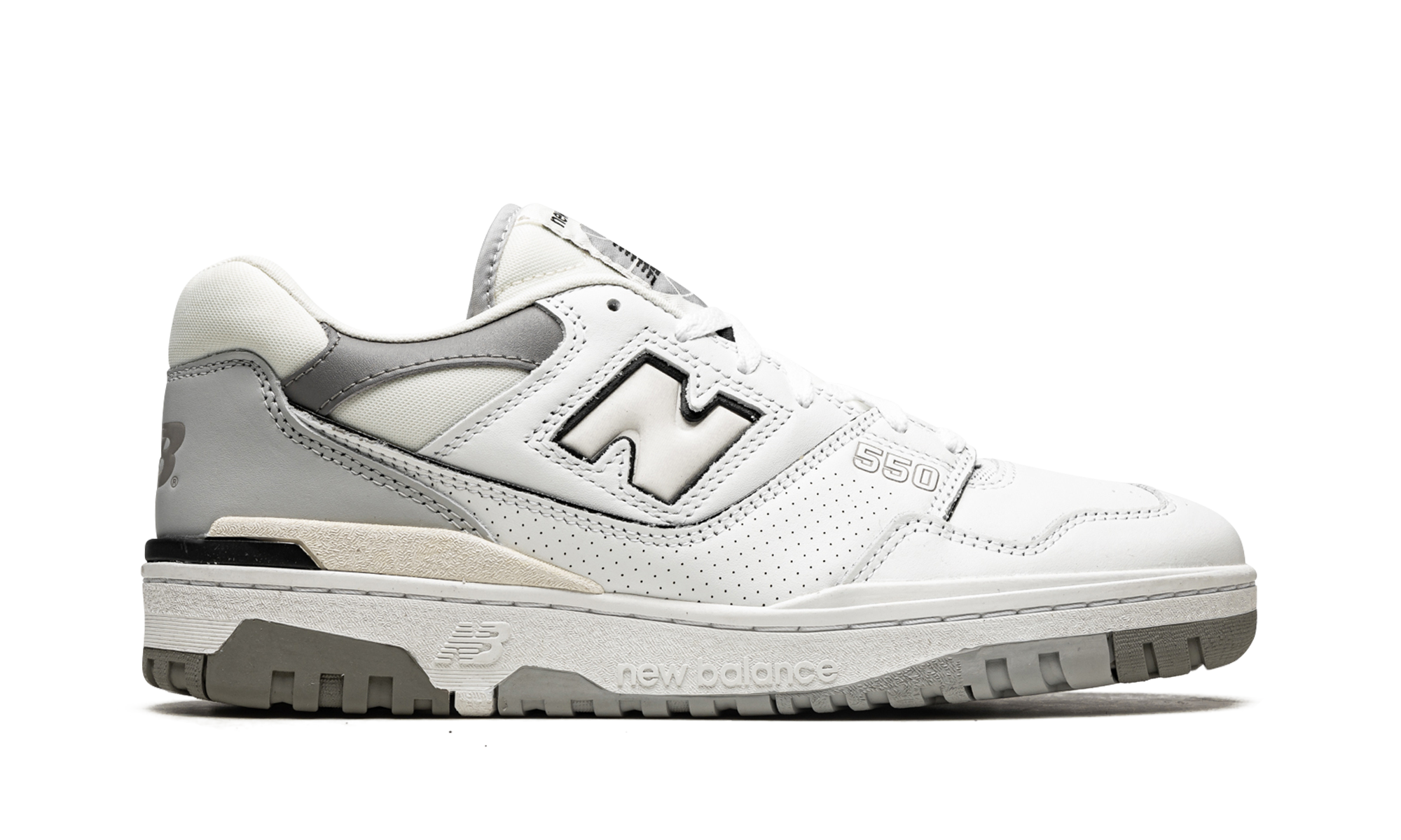 New Balance 550 Salt and Pepper