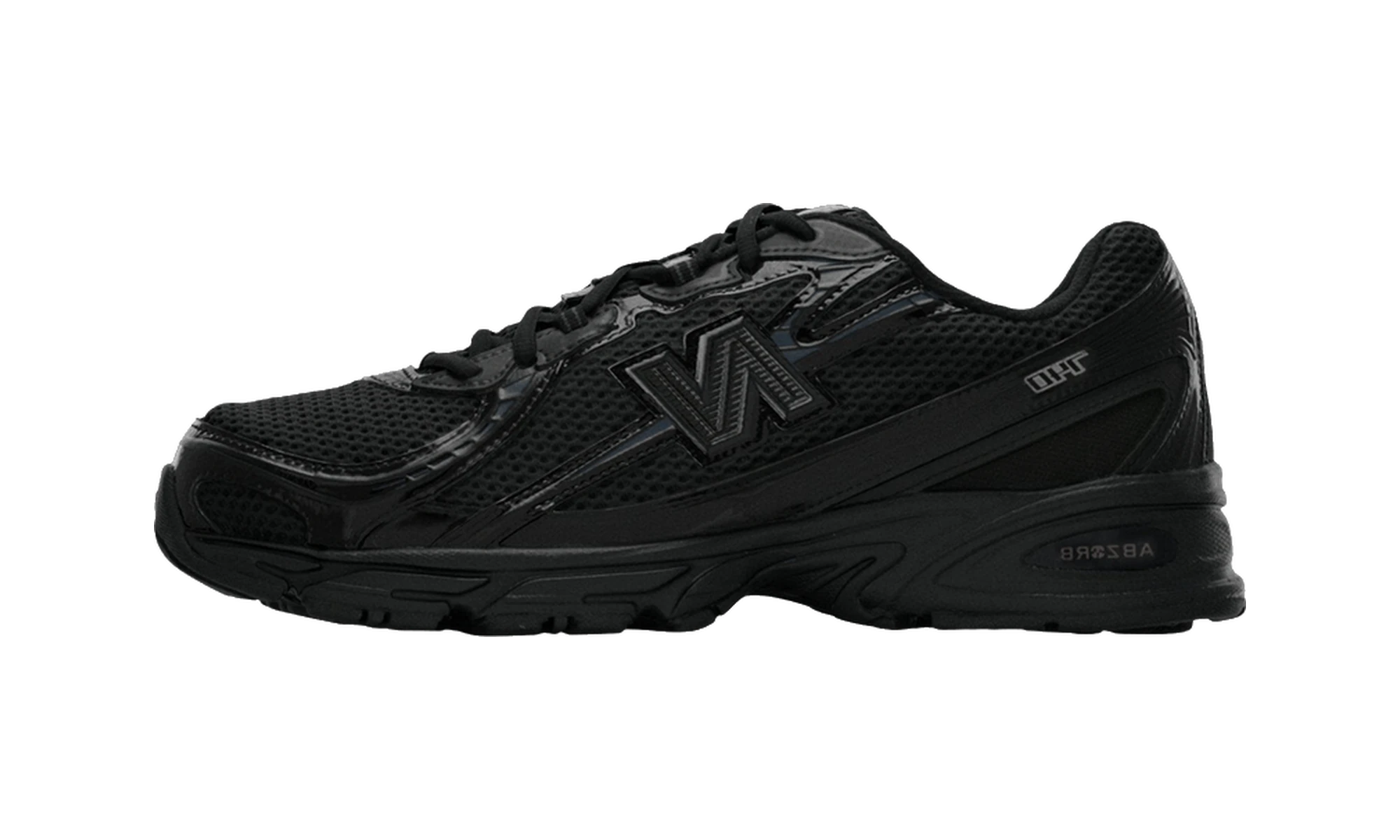 New Balance 740 Triple Black Patent