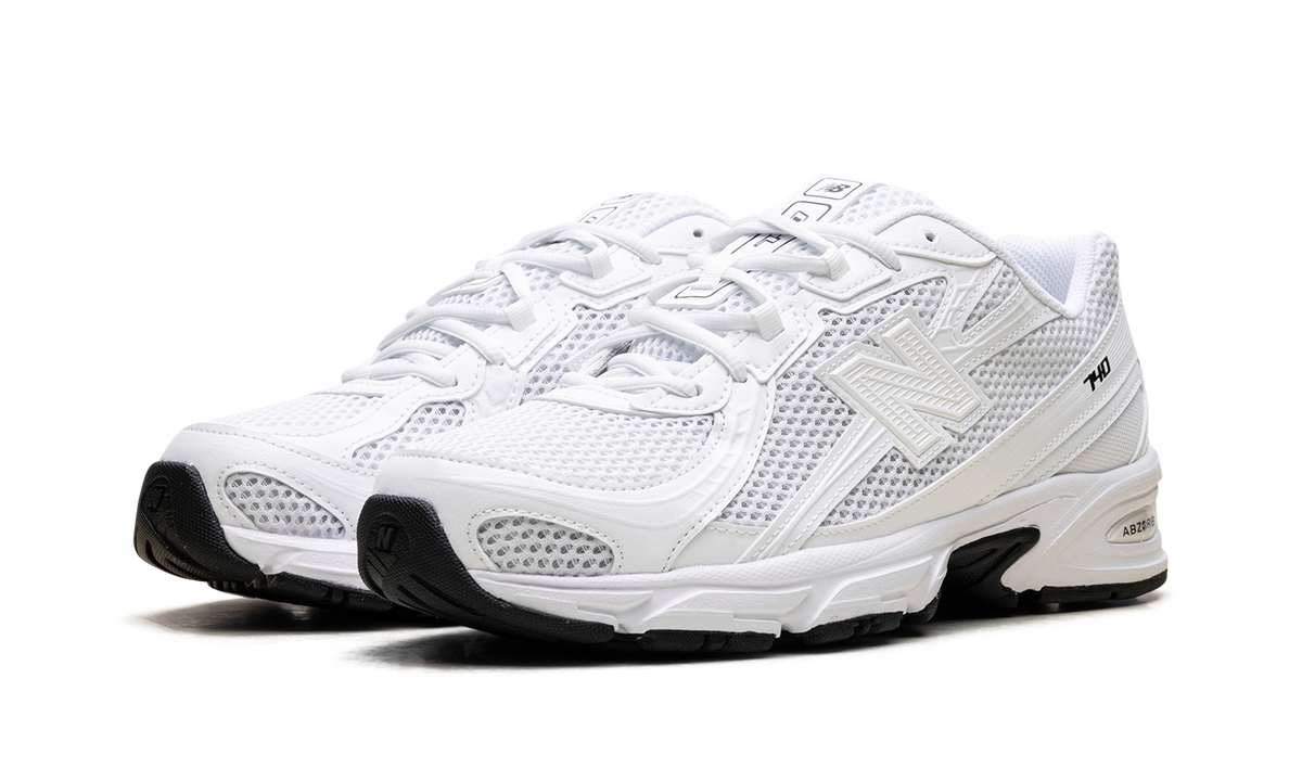 New Balance 740 Triple White