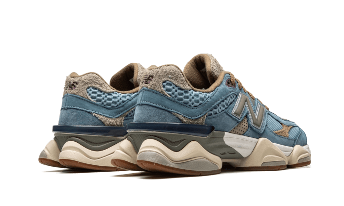 New Balance 9060 Bodega Age of Discovery, Blue/Sea Salt/Beige (U9060BD1)