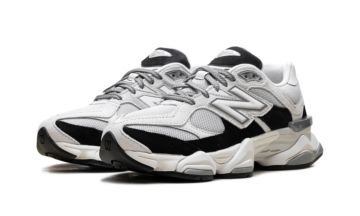 New Balance 9060 Grey Jet Black