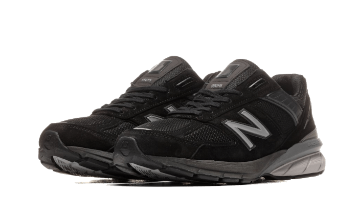 New Balance 990v5 Black, Black/Silver (M990BK5)