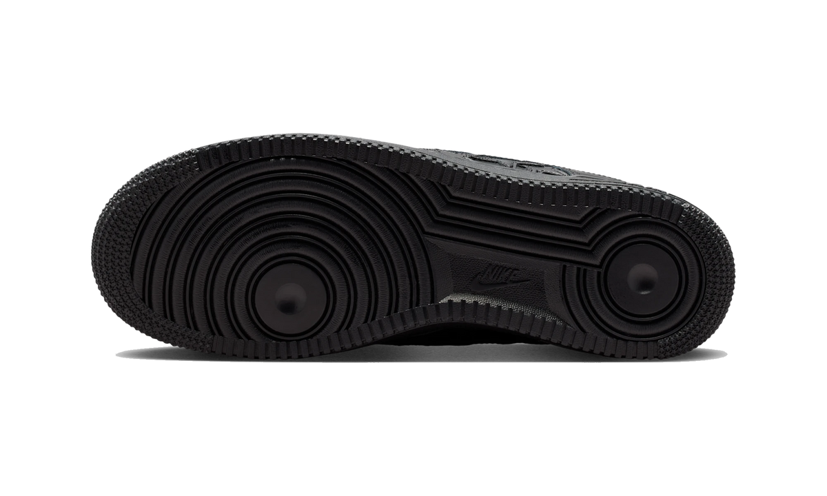 Nike Air Force 1 Low LV8 Triple Black Stars