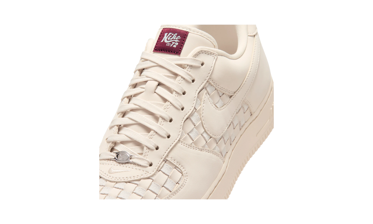 Nike Air Force 1 Low Retro Premium Woven Sanddrift Pale Ivory