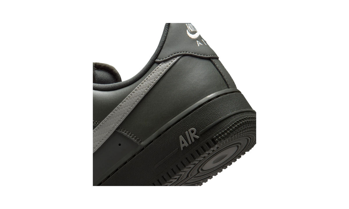 Nike Air Force 1 Low '07 Carbon Fiber Swoosh Newsprint College Grey