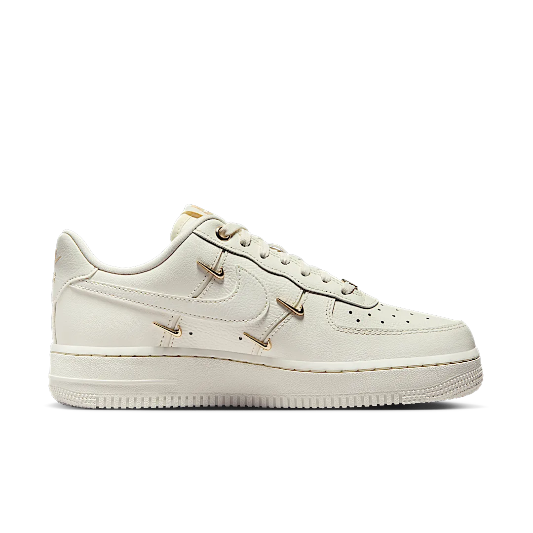 Nike Air Force 1 '07 LX CN Sail Gold Mini Swooshes, Sail/Sail-Metallic Gold (FV3654-111)