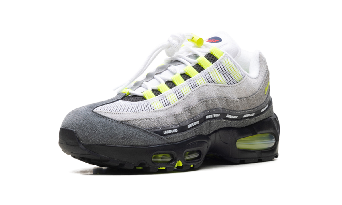 Nike Air Max 95 SP Undefeated Geo NYC Neon