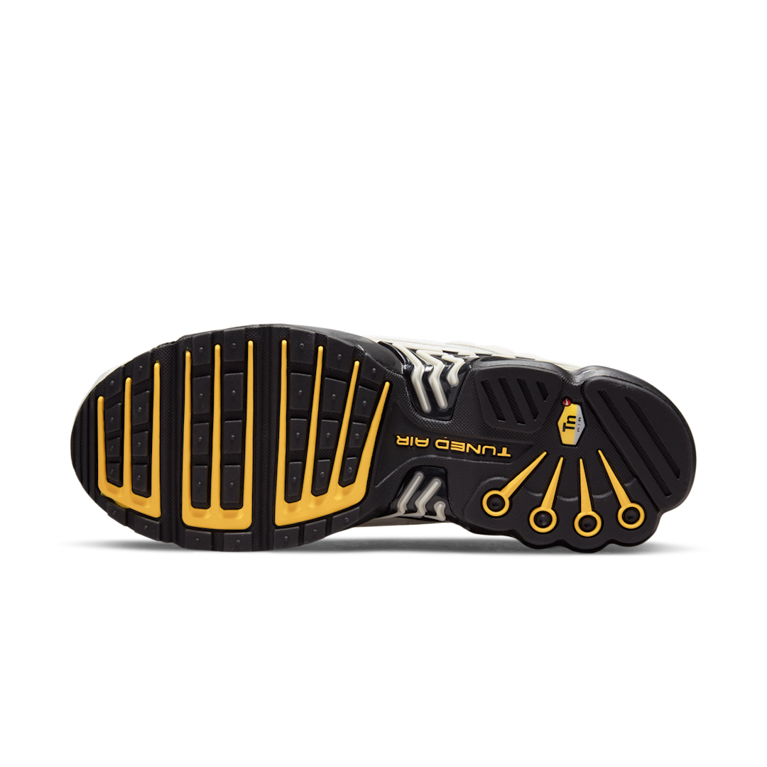 Nike Air Max Plus 3 Bone Black