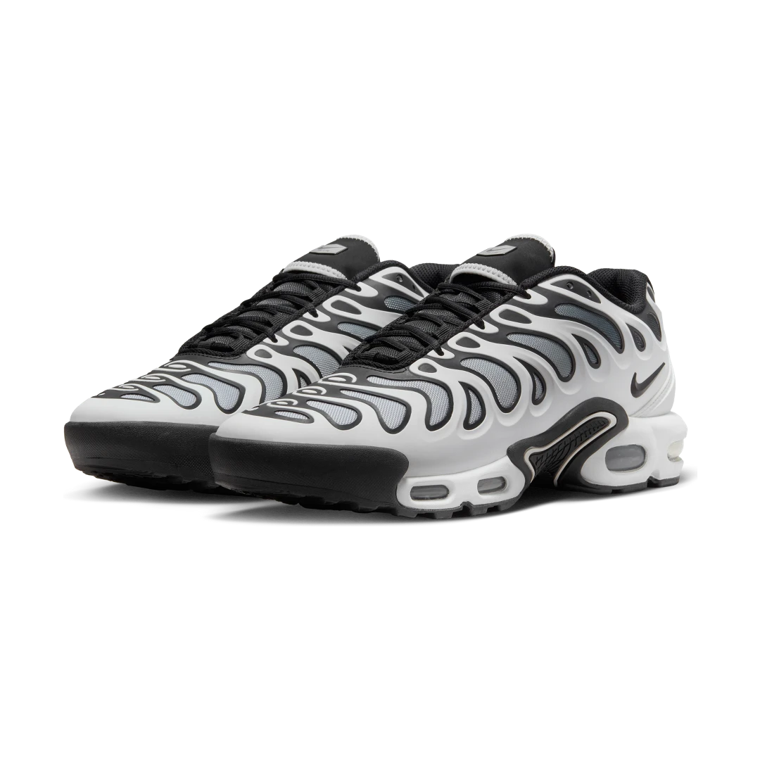 Nike Air Max Plus Drift White Black Metallic Silver