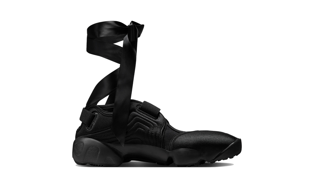 Nike Air Rift Triple Black Satin