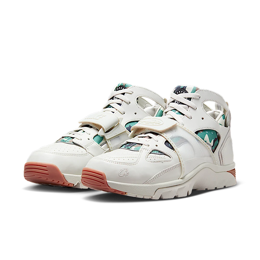 Nike Air Trainer Huarache Corteiz Light Bone, Light Bone/Light Bone/White/Black/Gum Medium Brown (FQ8793-002)