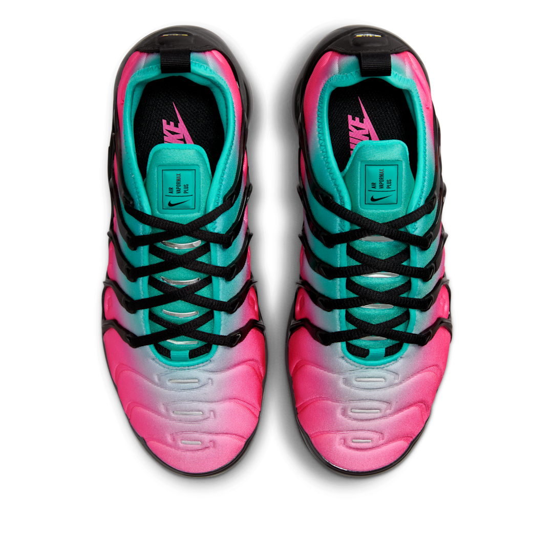 Nike Air VaporMax Plus Pink Blast Clear Jade