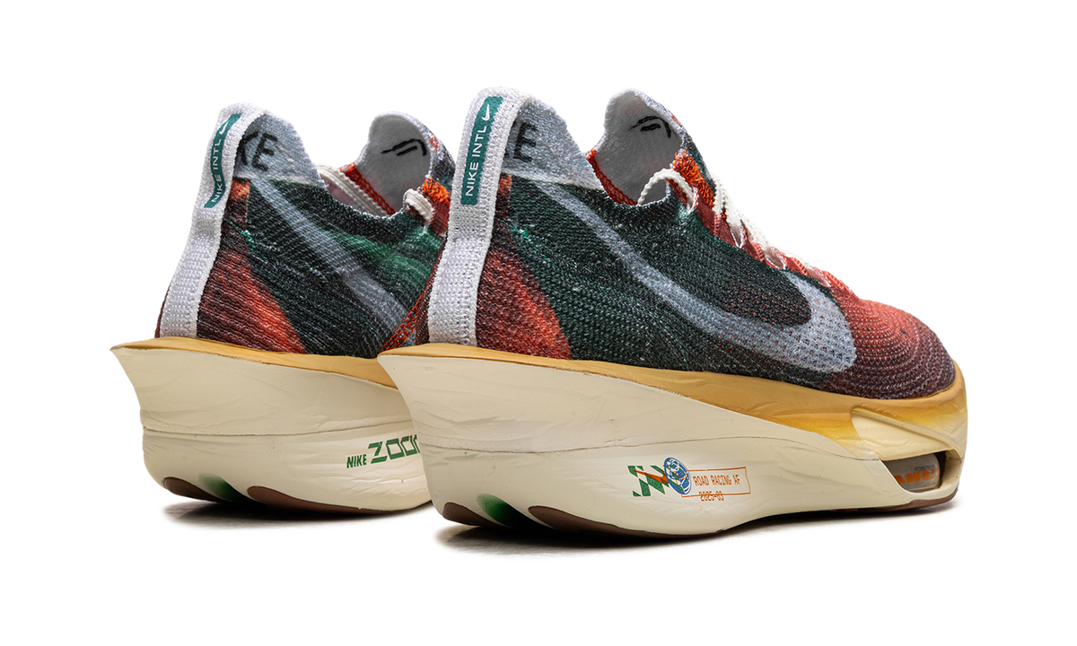 Nike Air Zoom Alphafly Next% 3 International Running Pack The Sting