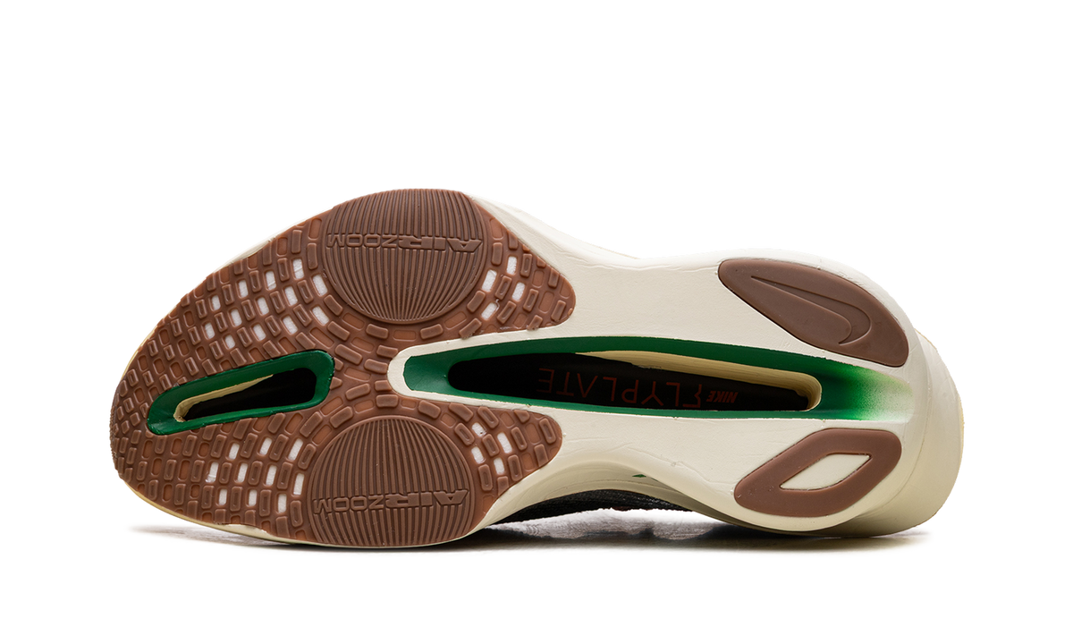 Nike Air Zoom Alphafly Next% 3 International Running Pack The Sting