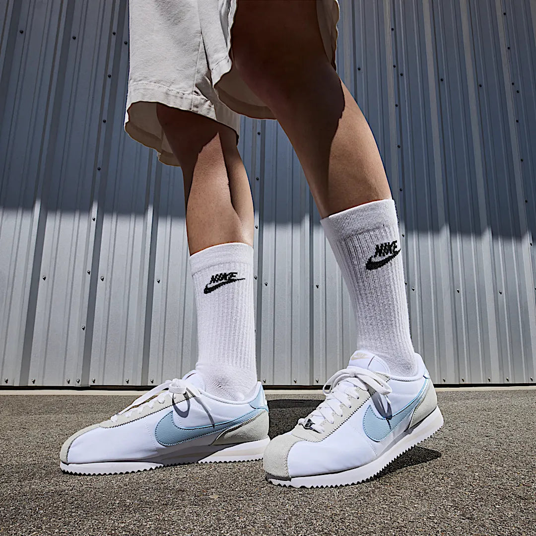 Nike Cortez Textile White Light Orewood Brown Summit White Light Armory Blue, White/Light Orewood Brown/Summit White/Light Armory Blue (DZ2795-100)