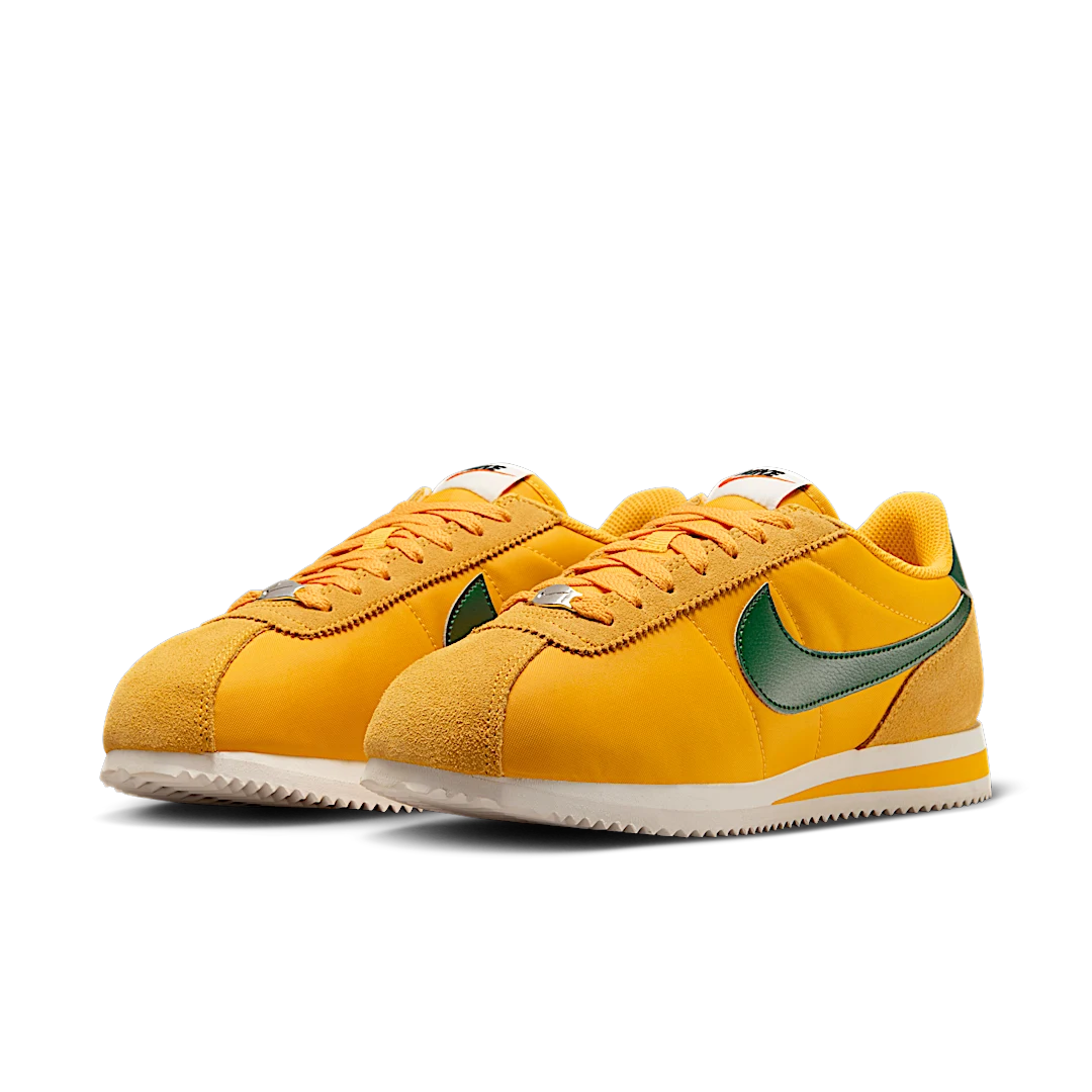 Nike Cortez Textile Yellow Ochre Gorge Green, Yellow Ochre/Safety Orange/Black/Gorge Green (DZ2795-702)