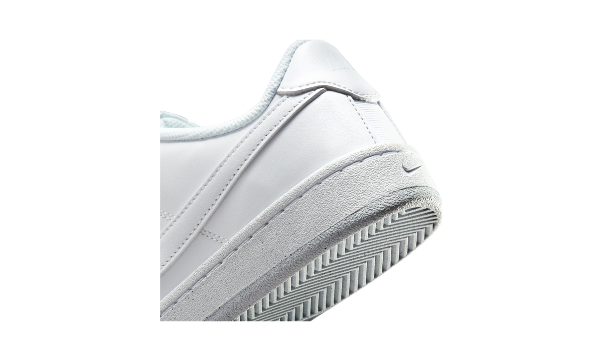 Nike Court Royale 2 Triple White