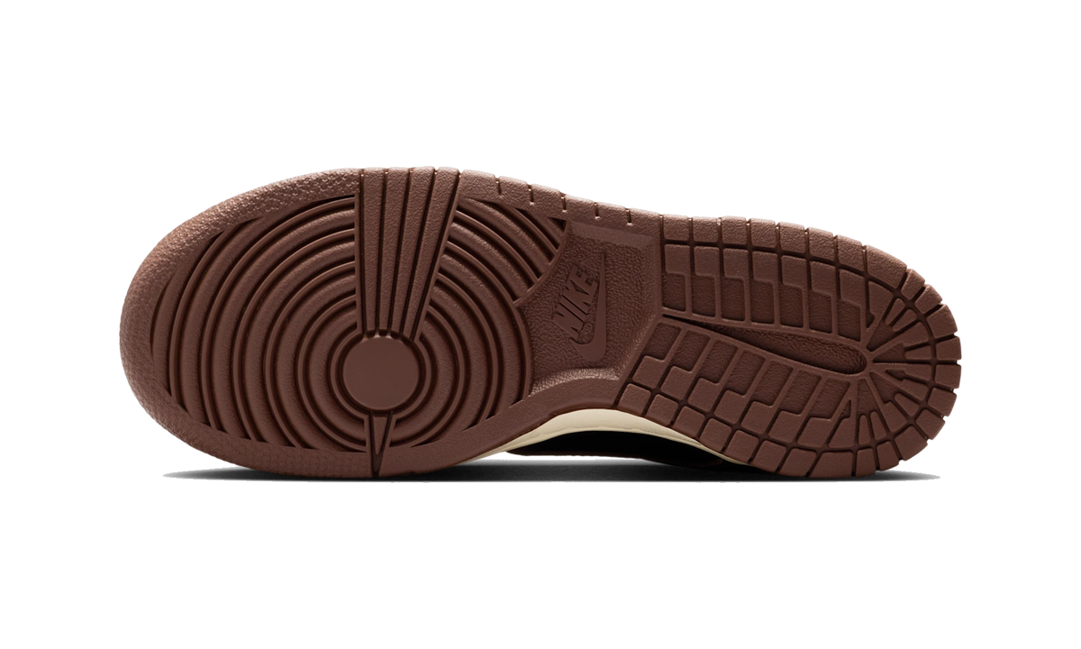 Nike Dunk Low Brown Black