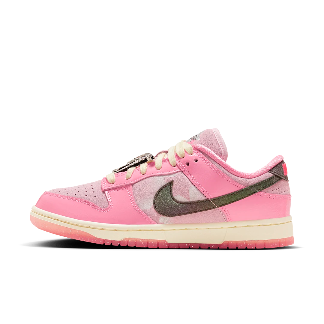 Nike Dunk Low LX Barbie, Pink Foam/Pale Vanilla/Black/Lotus Pink (FN8927-621)