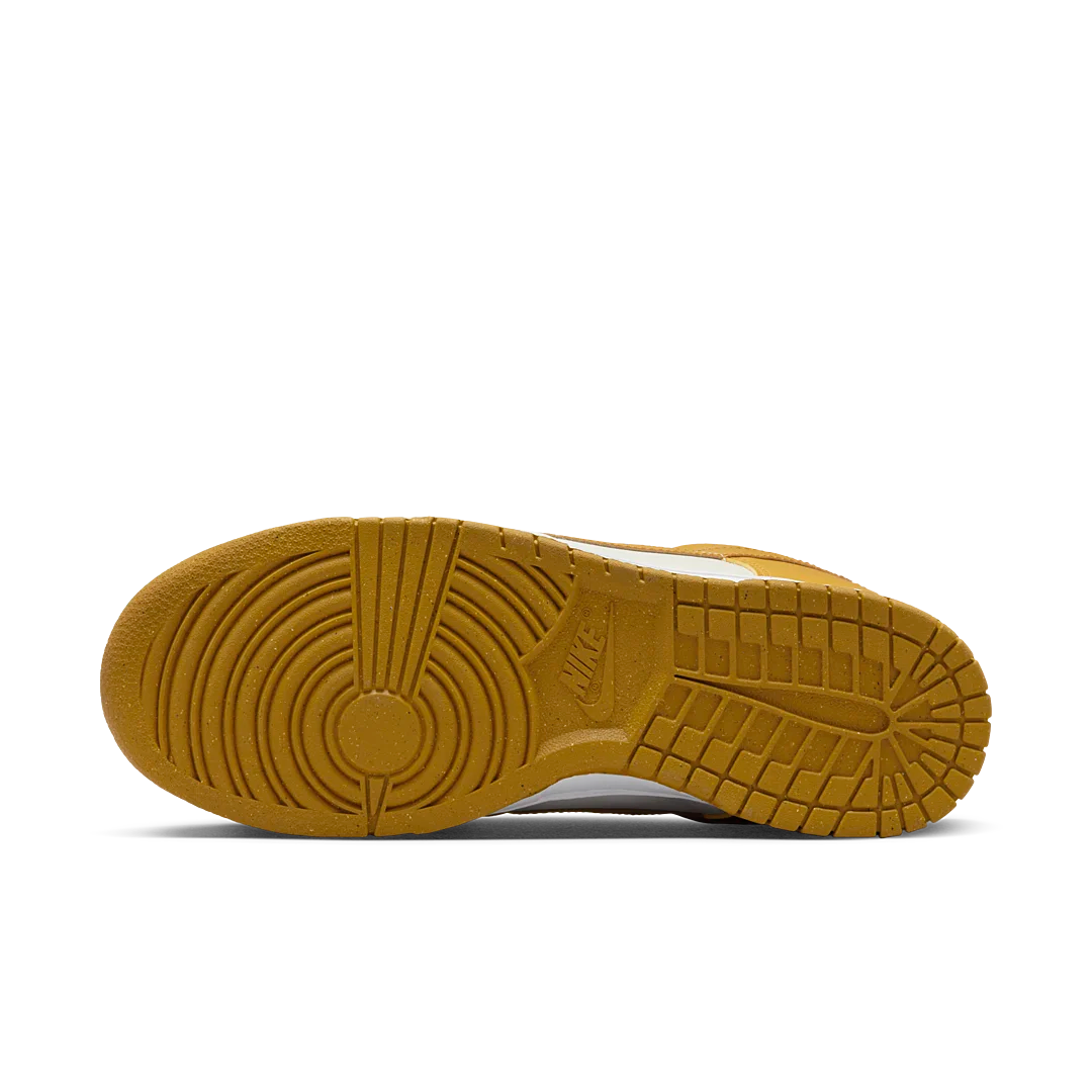 Nike Dunk Low Next Nature Phantom Gold Suede, Phantom/White/Volt/Gold Suede (DN1431-001)