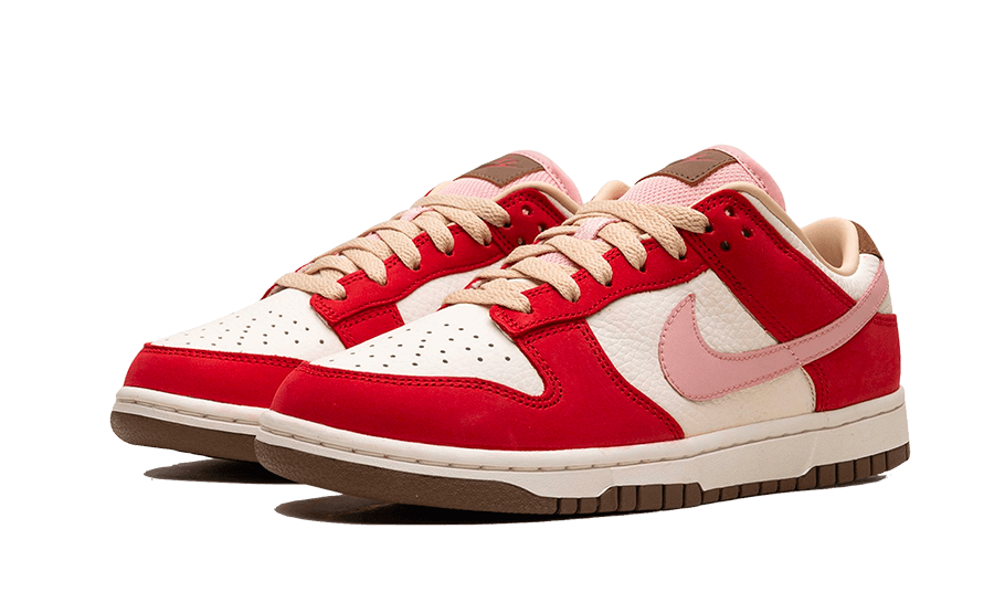 Nike Dunk Low PRM Bacon, Sport Red/Sheen/Sail/Medium Brown (FB7910-600)