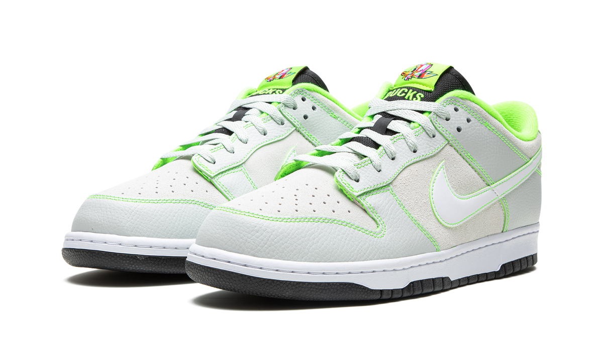 Nike Dunk Low University of Oregon PE (2023)