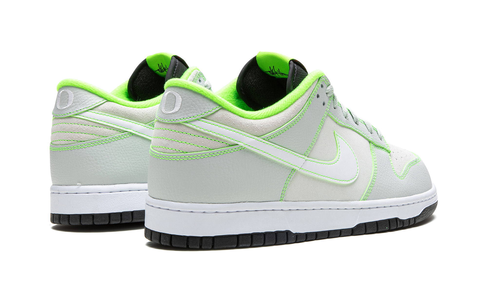 Nike Dunk Low University of Oregon PE (2023)