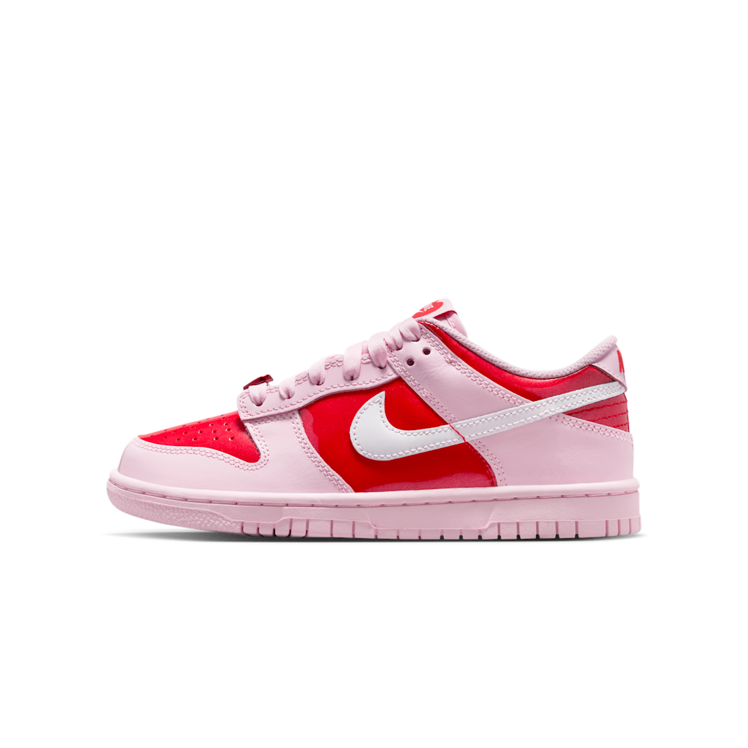 Nike Dunk Low Valentine's Day (2026)