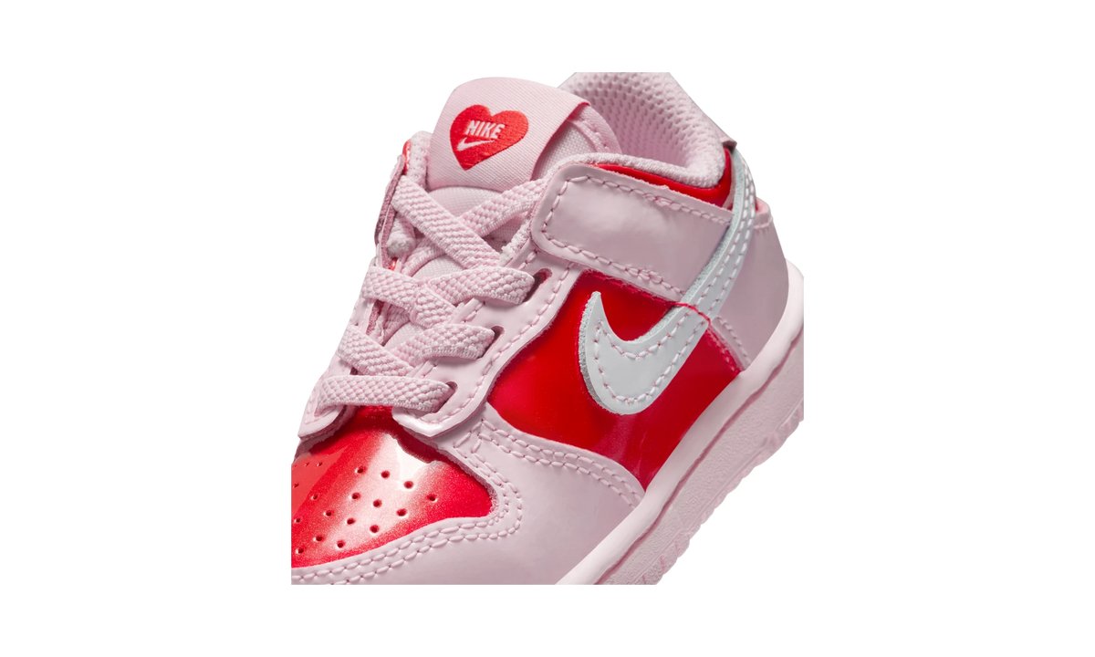 Nike Dunk Low Valentine's Day (2026) (TD)