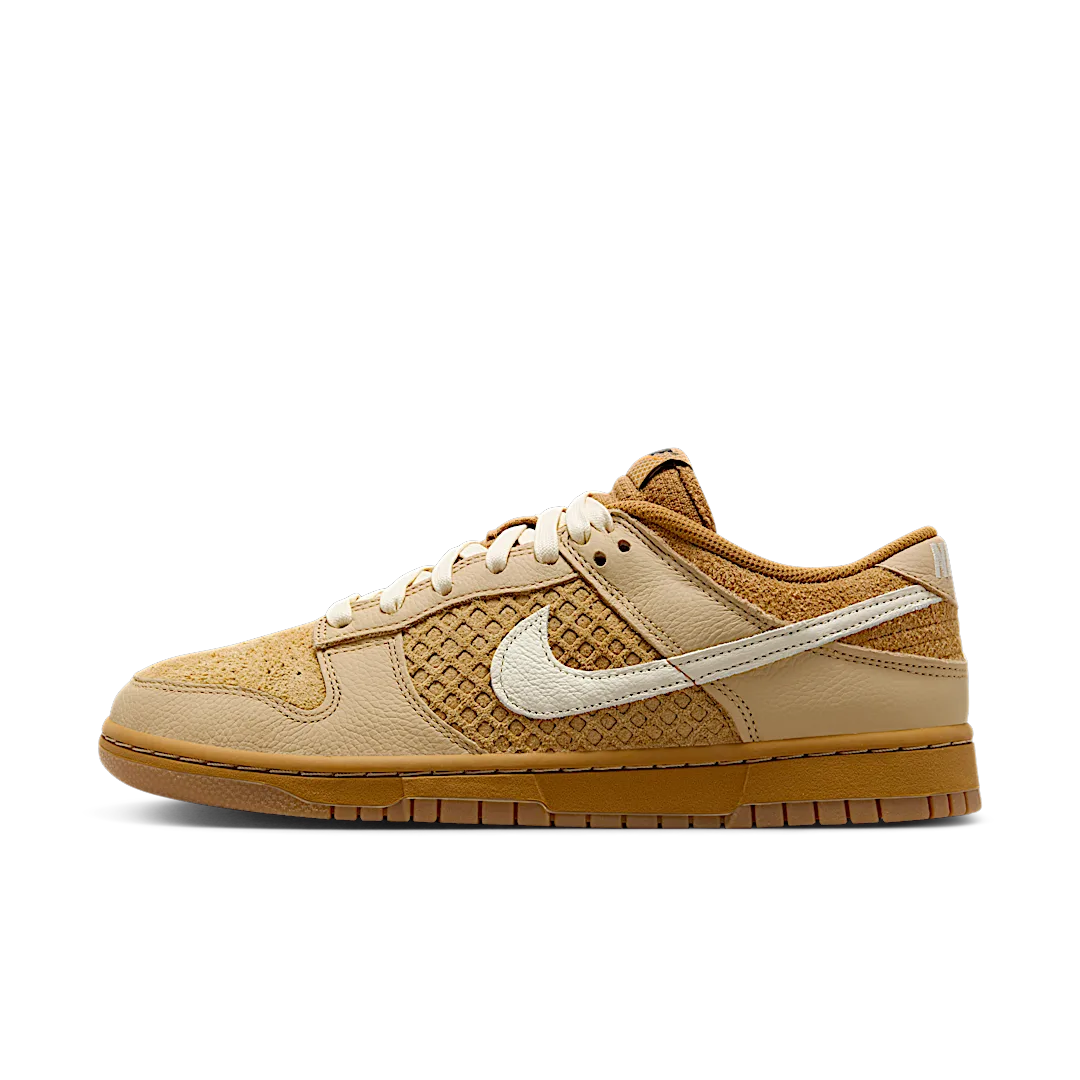 Nike Dunk Low Waffle, Wheat/Coconut Milk/Sesame/Black/Total Orange (FZ4041-744)