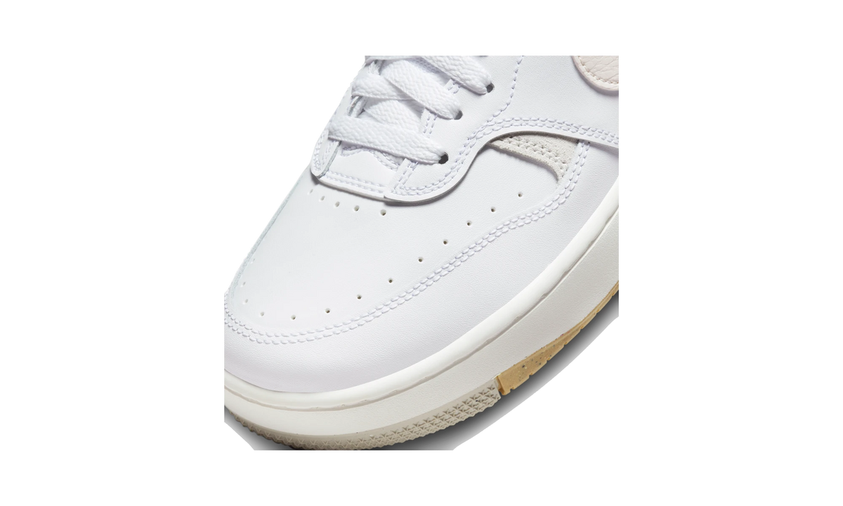 Nike Gamma Force White Light Bone